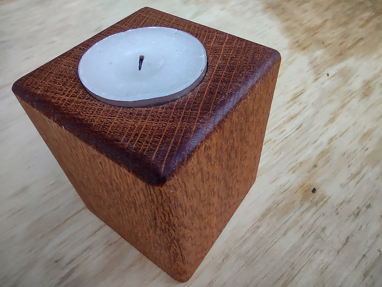 Set of 6, Silky Oak, single tea lights.