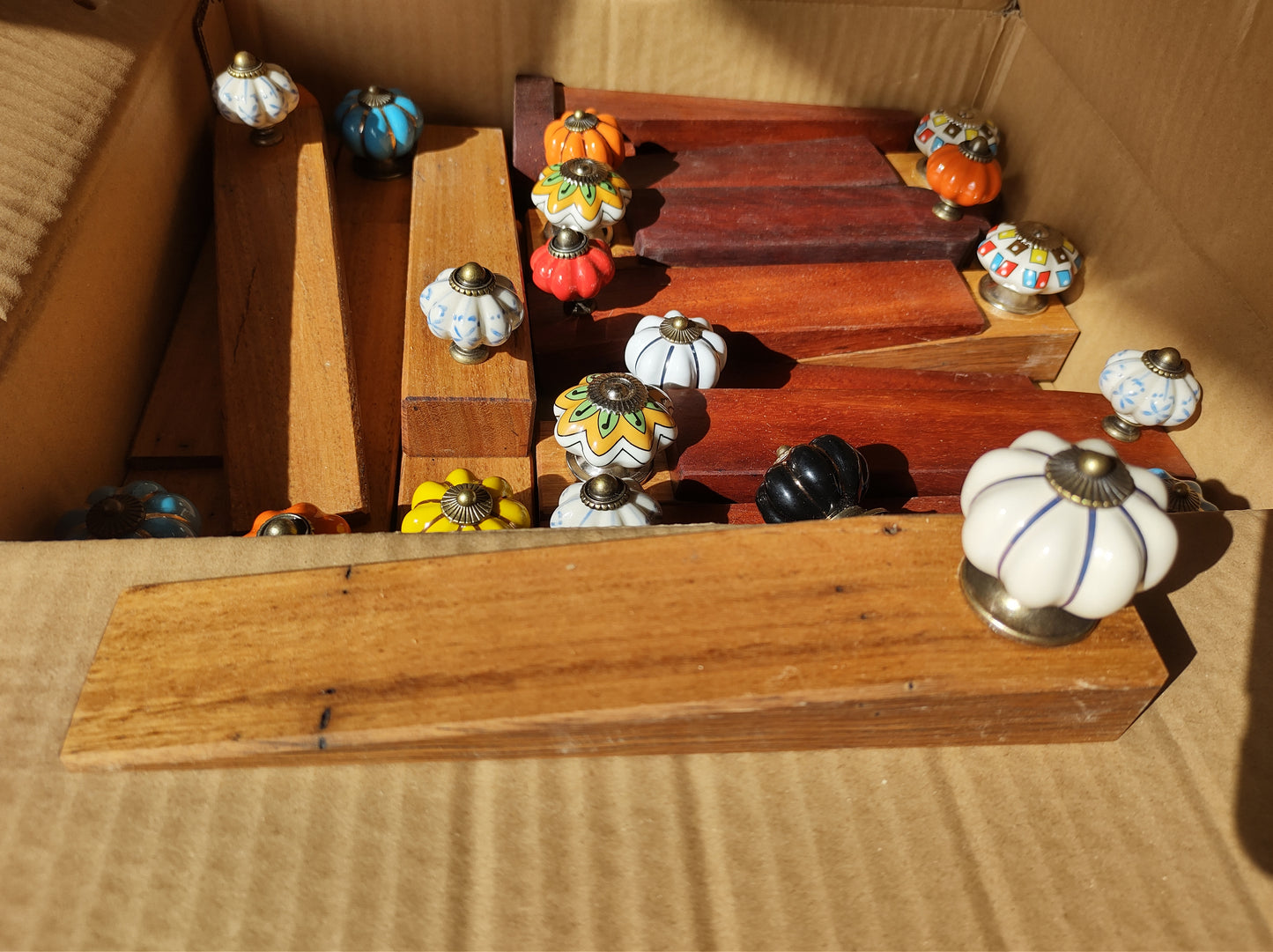 Door Stop, Blonde timber, Cream knob with Gold flutes