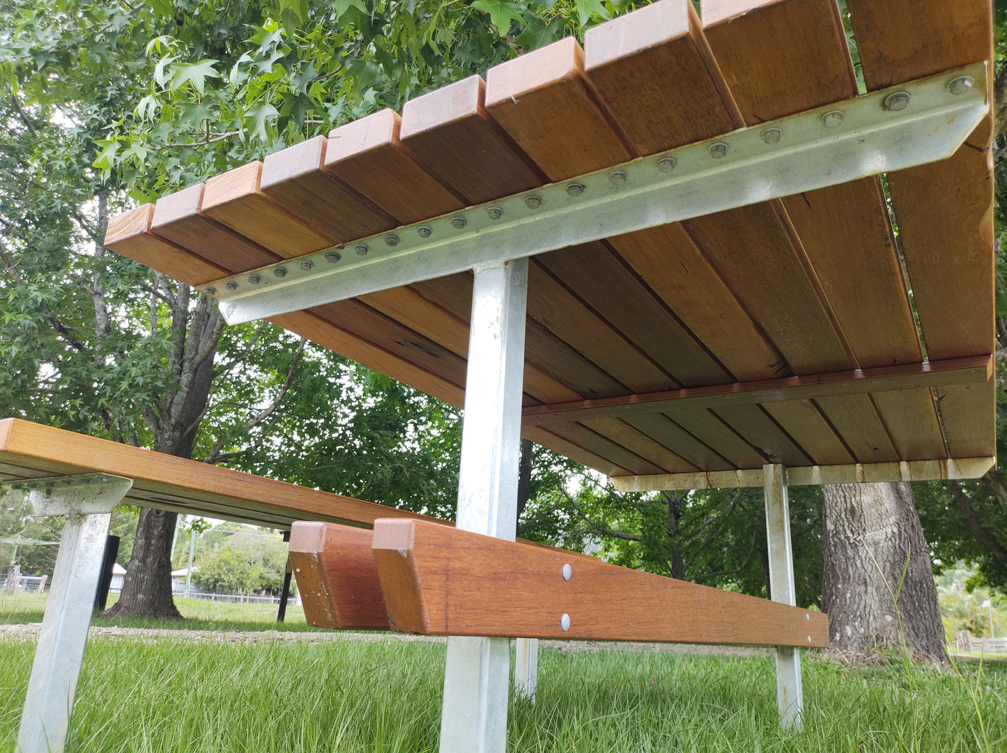 Picnic Table - Hardwood & Metal