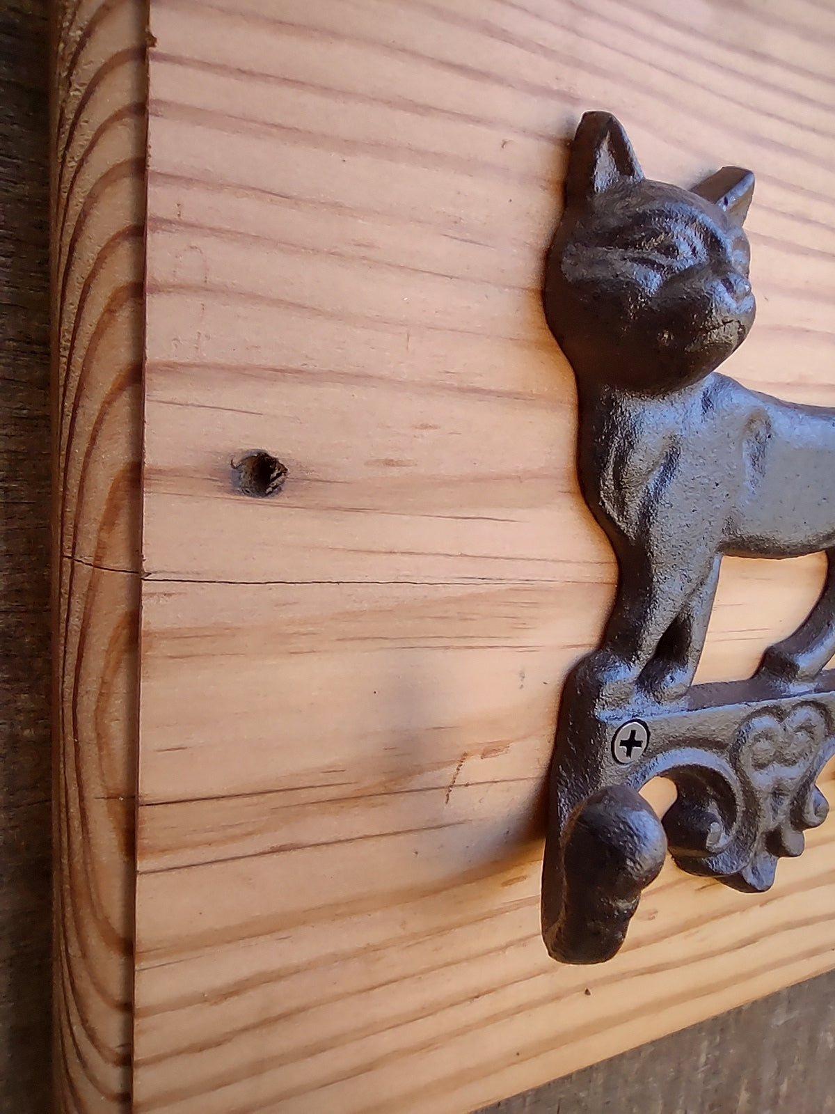 Coat hook board - Cat shape.