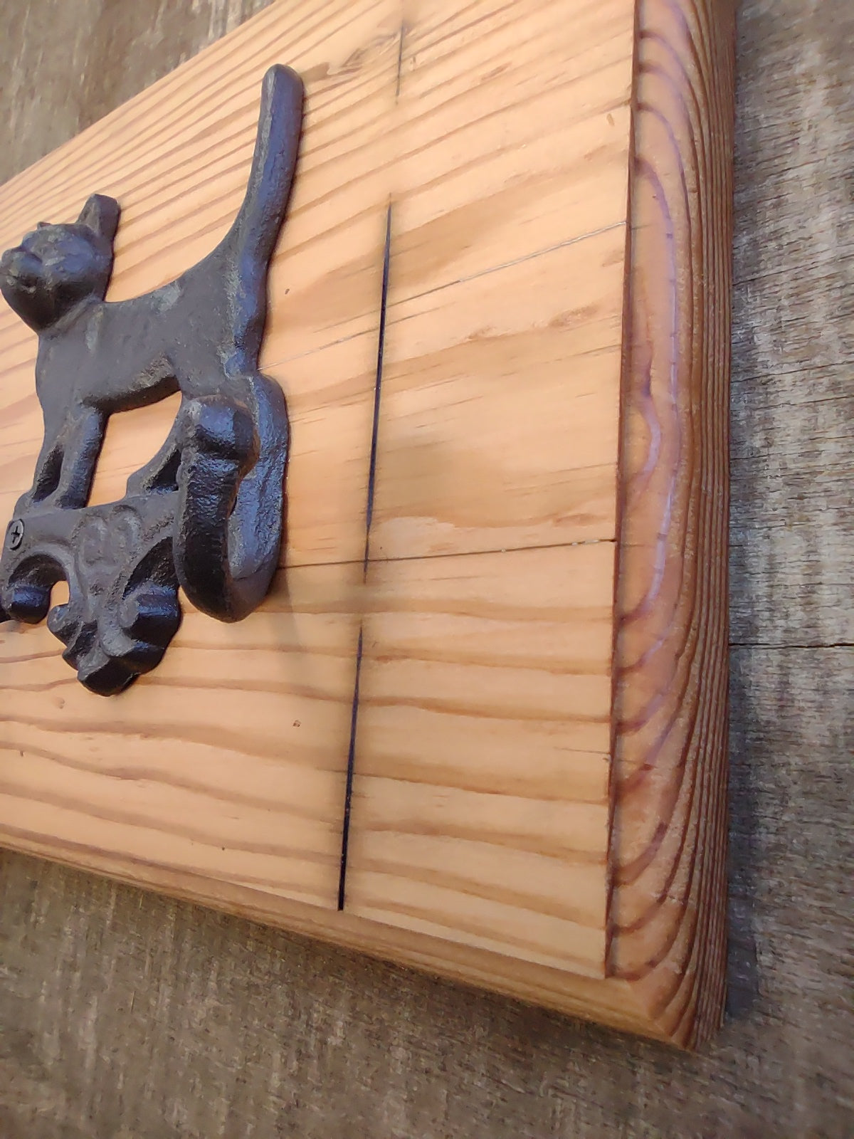 Coat hook board - Cat shape.