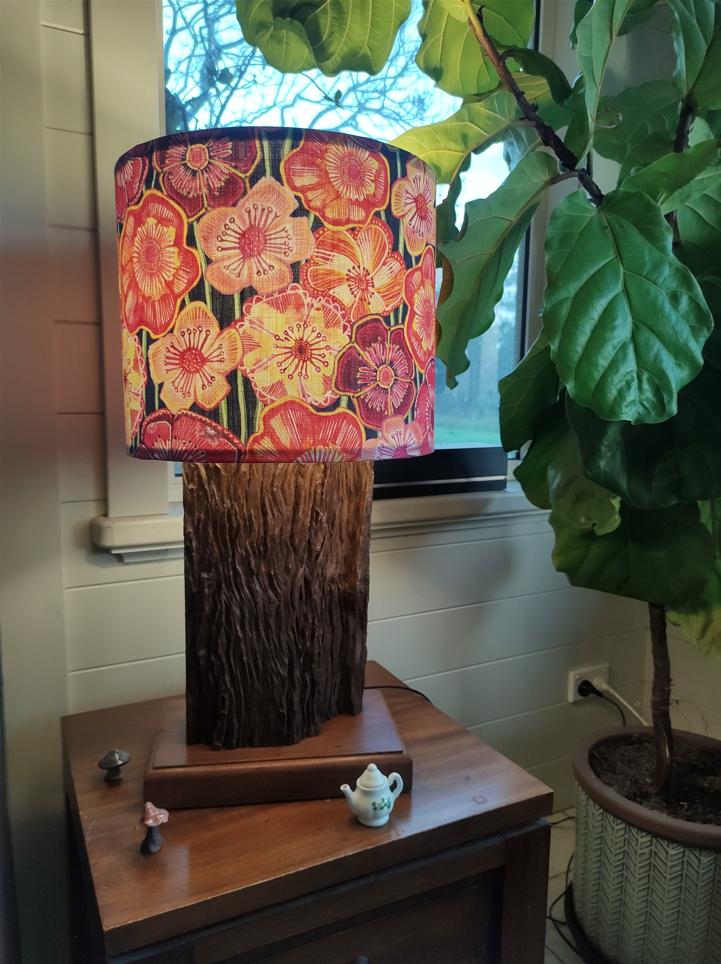 Table lamp - Termite magic.