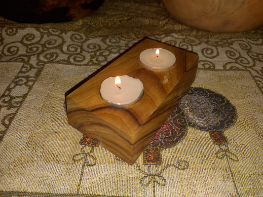 Twin Tea lights, rectangular.